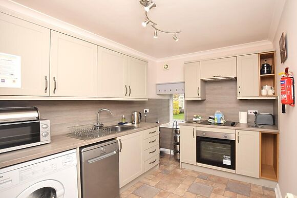 Peacock Cottage Newton By The Sea