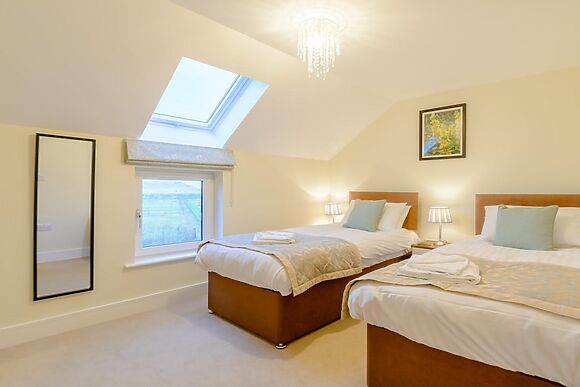 Harebell Lodge 2