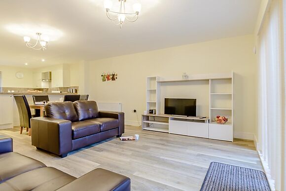 Foxglove Lodge 3