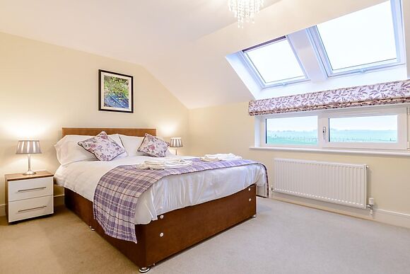 Daisy Lodge 6