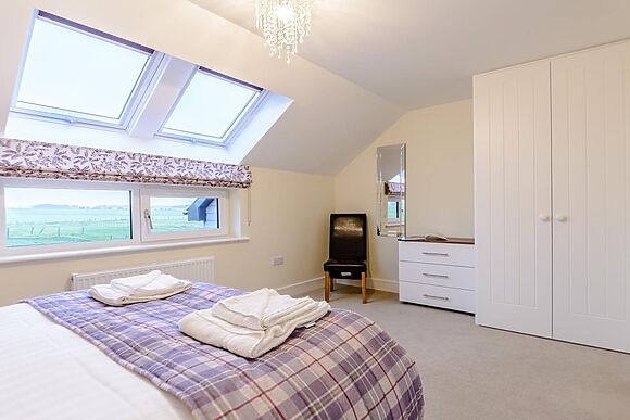 Daisy Lodge 6