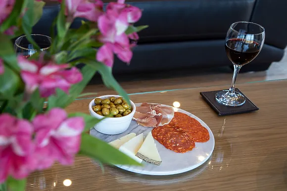 Rascarrel Bay Retreat