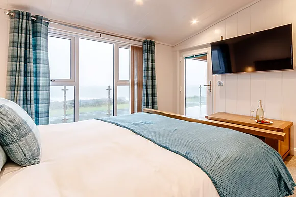 Rascarrel Bay Retreat