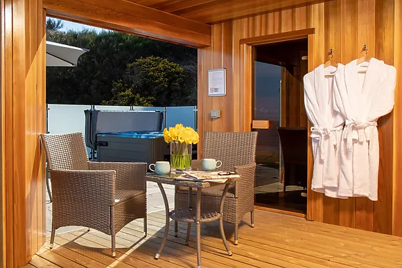 Rascarrel Bay Retreat