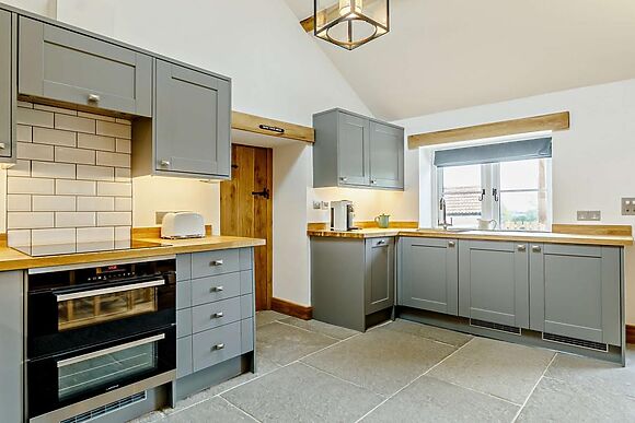 The Pigsty Orchard Farm