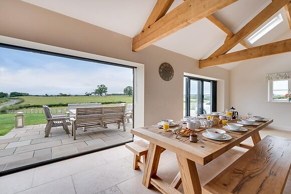 South Barn Newton Le Willows
