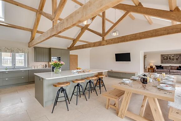 South Barn Newton Le Willows