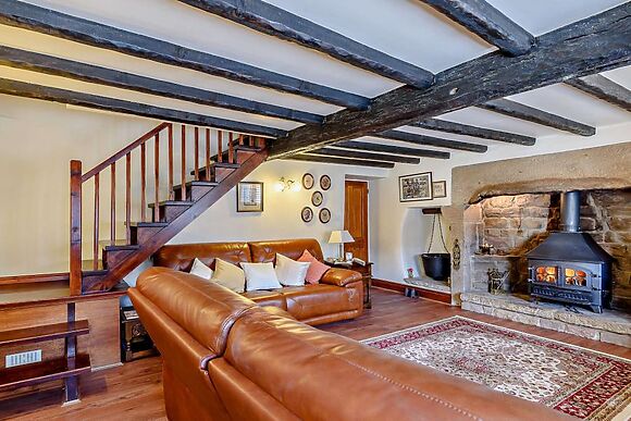 Cross Cottage
