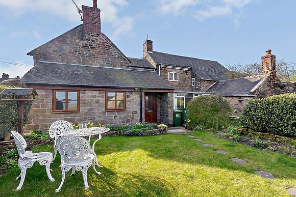 Cross Cottage