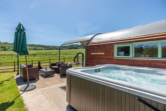 Aconbury Pods Woodcock