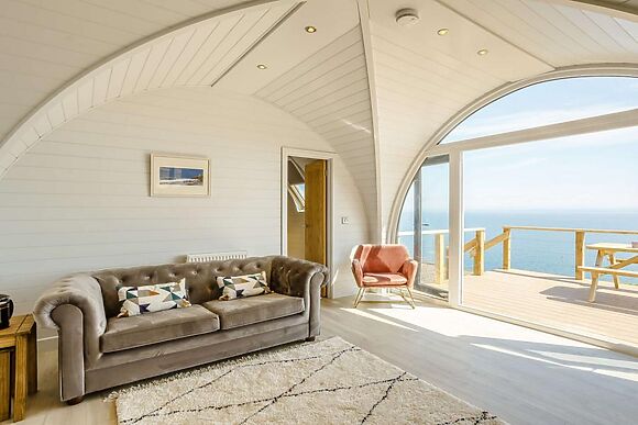 Highland Hot Tub Retreat 1