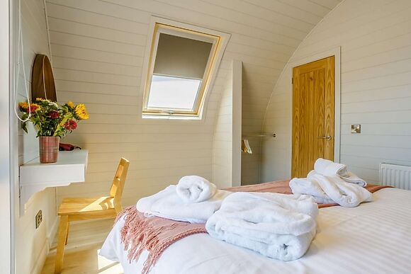 Highland Hot Tub Retreat 1