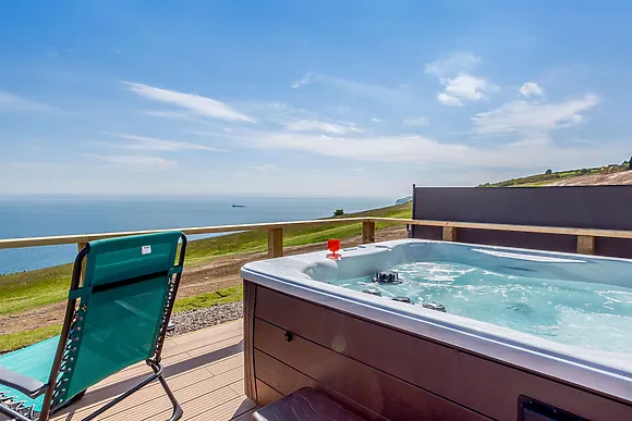 Highland Hot Tub Retreat 1