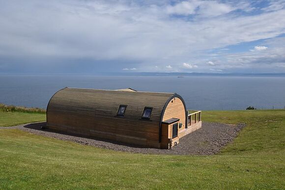 Highland Hot Tub Retreat 3