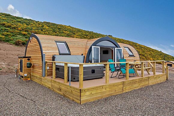 Highland Hot Tub Retreat 3