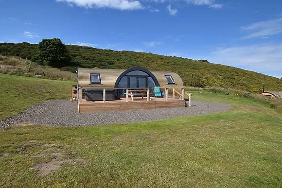 Highland Hot Tub Retreat 3