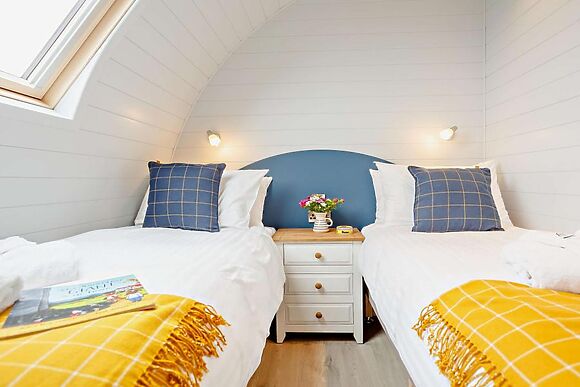 Highland Hot Tub Retreat 3