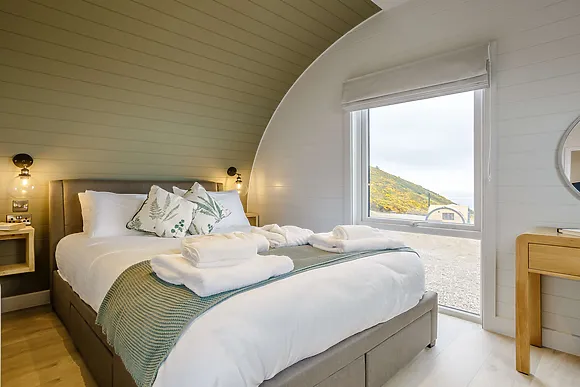 Highland Hot Tub Retreat 4