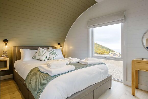 Highland Hot Tub Retreat 4