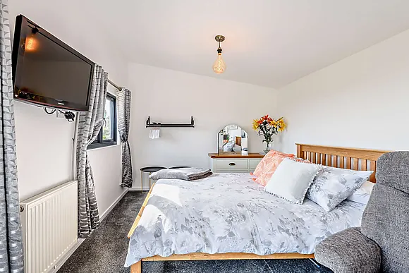 Lynwood Lodge The Garden Room