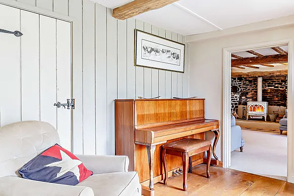 Lower Cannington Cottage