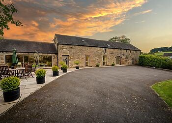 Lower Barn Carsington Water
