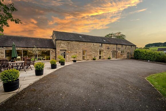 Lower Barn Carsington Water