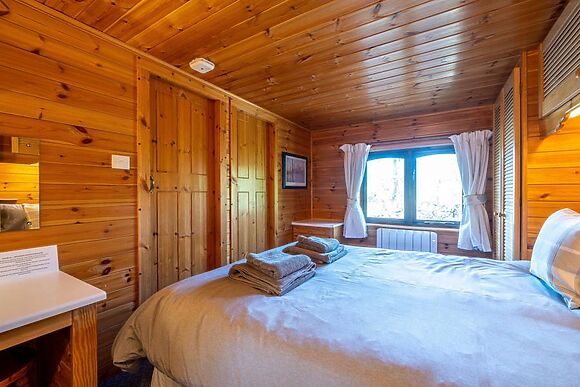Bracken Lodge