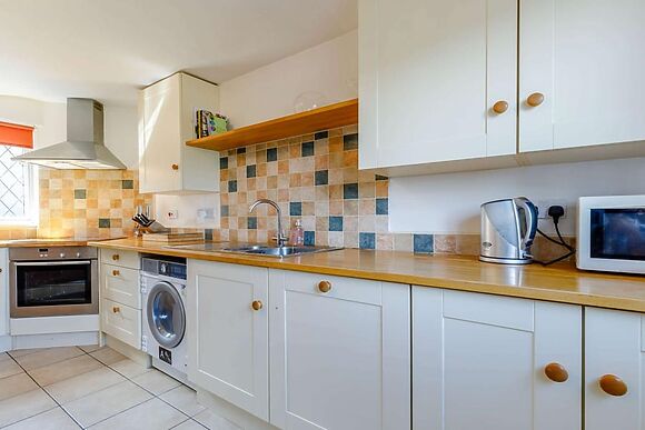 1 Pumphouse Cottages
