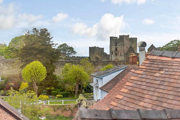 Queen Anne Townhouse