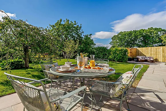 Plum Tree Cottage Richmond