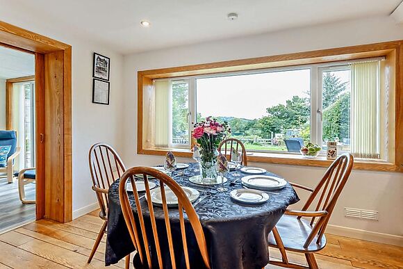 White Wicket Cottage