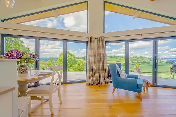 Ty Hiraeth Montgomery