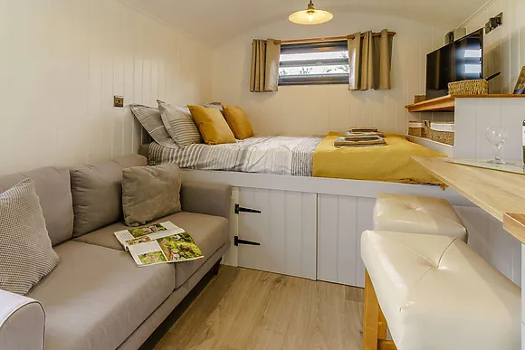 Brynbanc Shepherds Hut