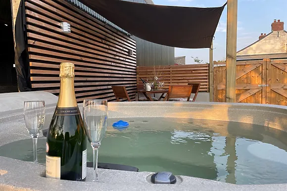 The Beech Barn Penrallt Fach