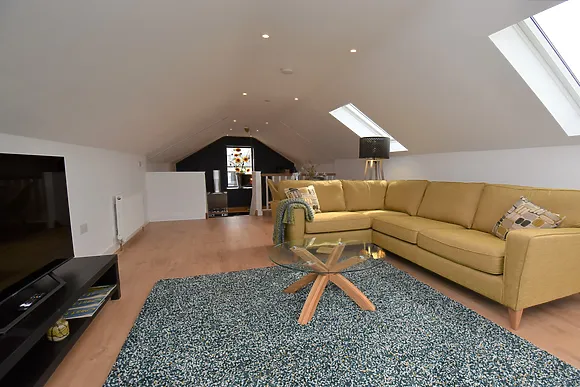 The Beech Barn Penrallt Fach