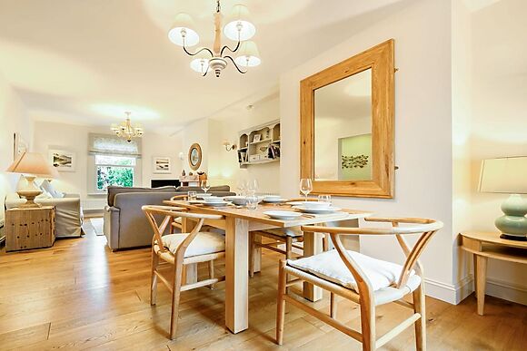 Luxury 2-Bedroom Cottage near Applethwaite
