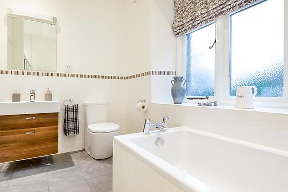 The Lodge Matson Ground