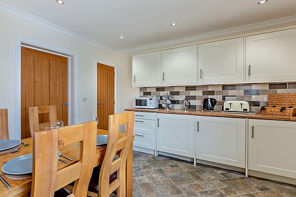 4 Catherine Cottages