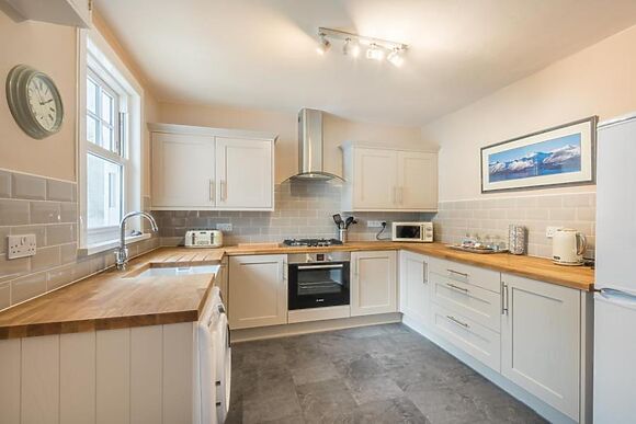 Highbridge Cottage