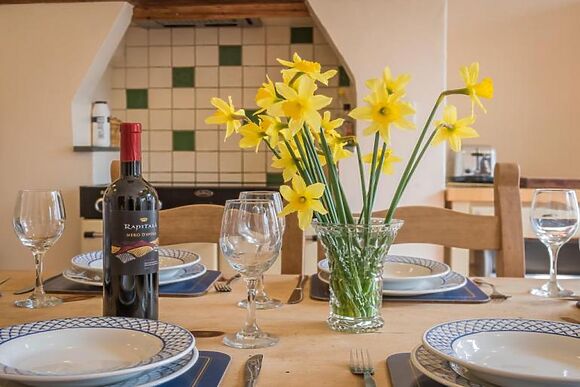 Dovedale Cottage