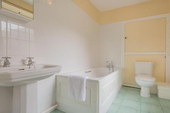 Dovedale Cottage