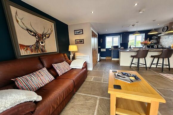 Bobby Lott Hall Cottage