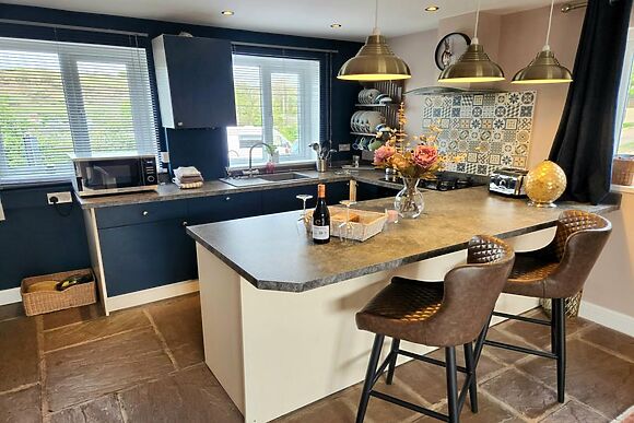 Bobby Lott Hall Cottage