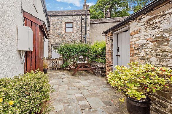 Crown Cottage