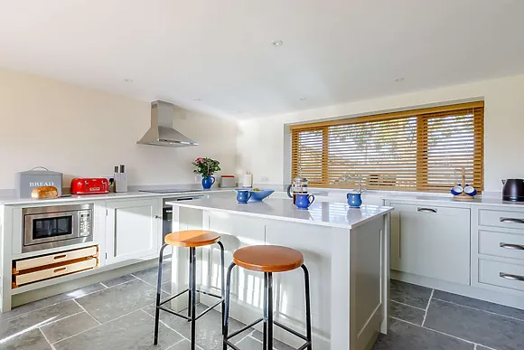 The Old Dutch Barn Knapp Lane