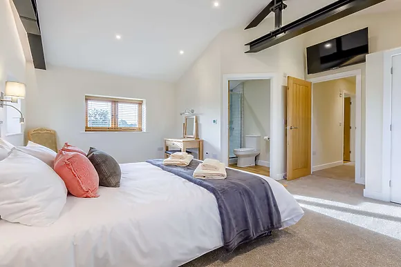 The Old Dutch Barn Knapp Lane