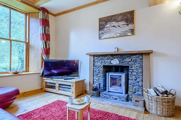 School House Dalavich