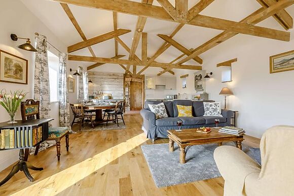 The Stables Churchill Park Farm