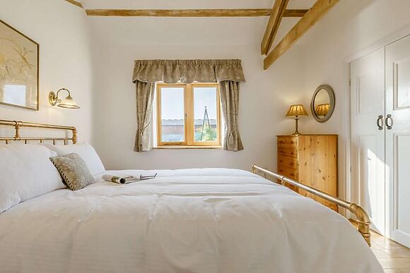 The Stables Churchill Park Farm